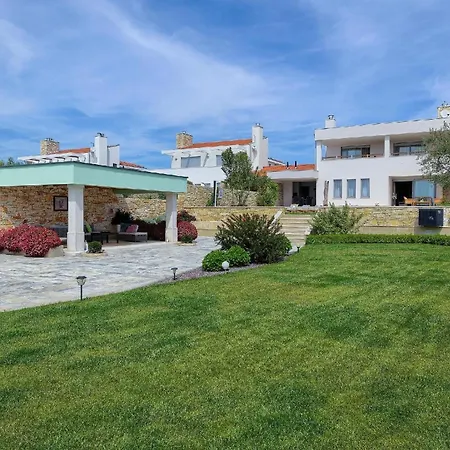Mit Privatpool Fuer 8 Personen Ca 239 Qm In Vodnjan, Istrien Istrische Riviera Holiday home *